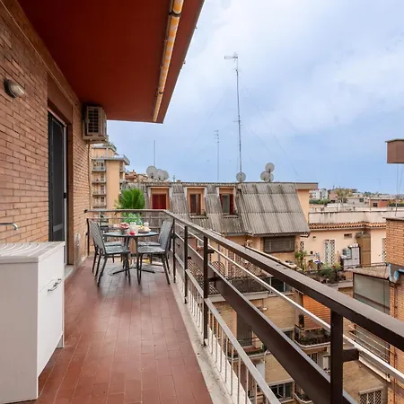 Apartment La Petite Maison A *