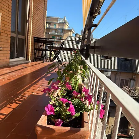 La Petite Maison A Apartment *